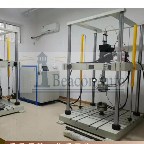 多通道預(yù)埋槽道疲勞試驗(yàn)機(jī)